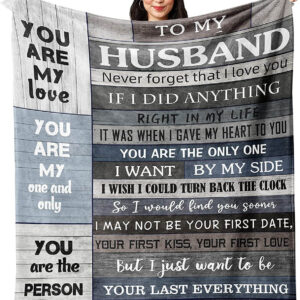 To My Husband Quilt Blanket Gift For Valentine's Day. Foldable And Compact - Super King - Ettee