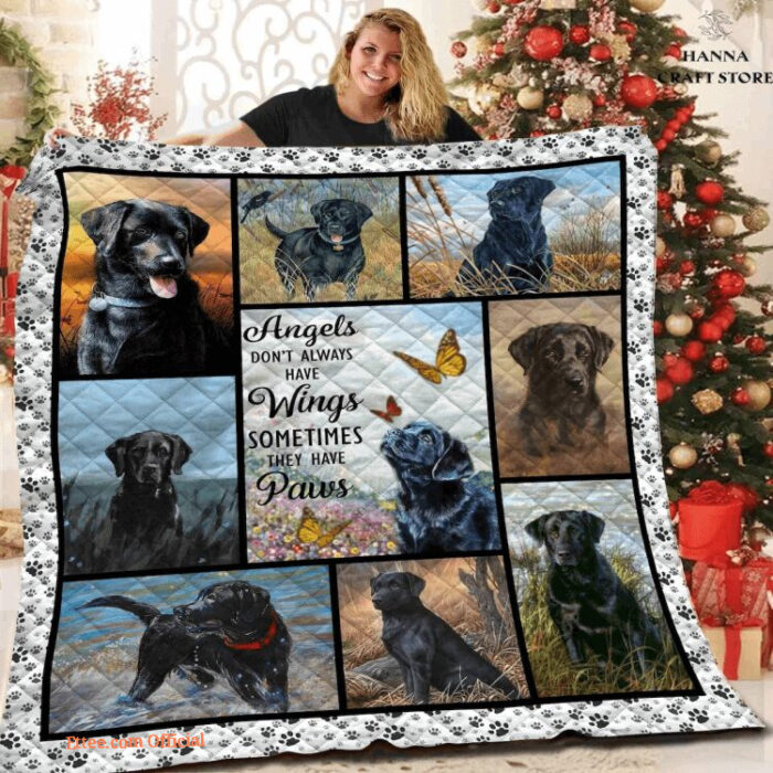 Black Labrador Plaing Butter Butterfiles Pet Dog Lover Quilt Blanket - Super King - Ettee