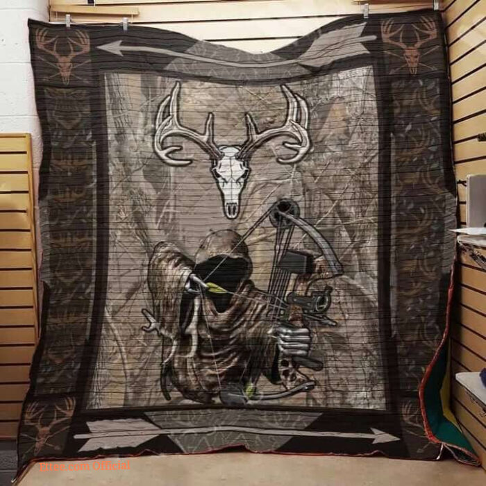 Bow Hunting Quilt Blanket Great Customized Gifts For Birthday Christmas Thanksgiving Perfect Gifts For Hunting Lover - Ettee - birthday gifts
