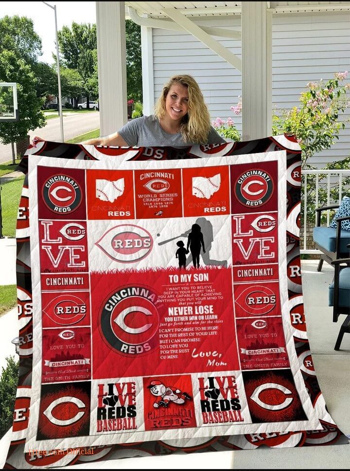 To My Mom Rose Throw Fleece Blanket Gift From Daughter Christmas Birthday Blanket To My Mom Rose Throw Fleece Blanket Gift From Daughter Christmas Birthday Blanket - Ettee - Birthday