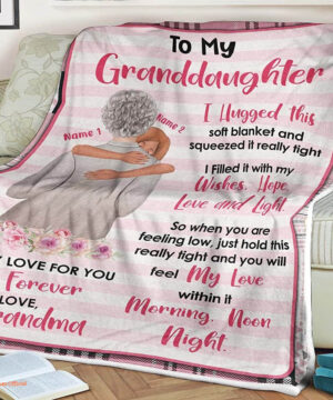 To My Granddaughter Quilt Blanket - Lightweight and Warm - Super King - Ettee