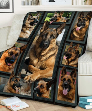 German Shepherd Beauty Quilt Blanket. Lightweight And Smooth Comfort - Super King - Ettee