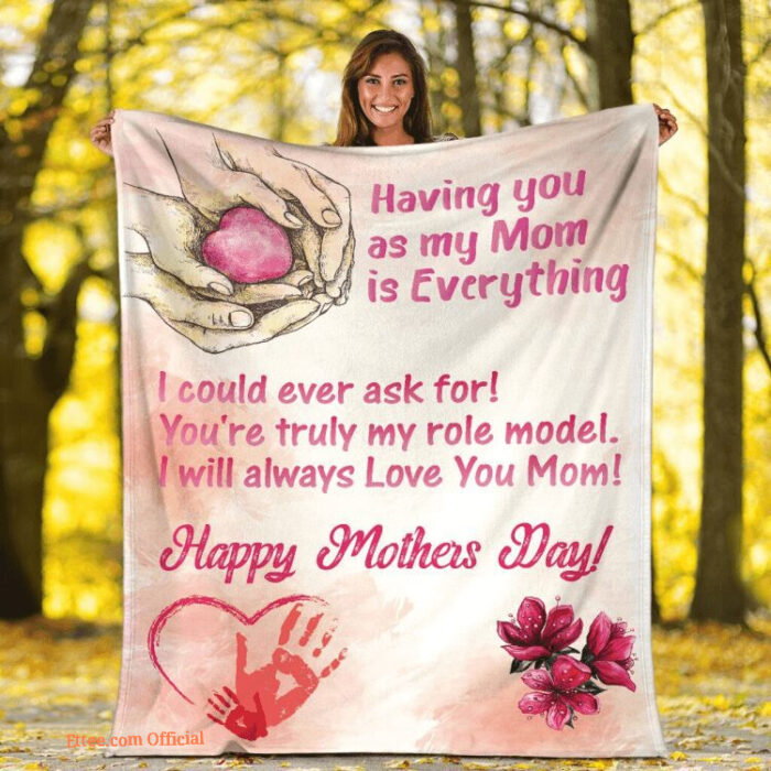 Having You As My Mom Is Everything Happy Mothers Day Quilt Blanket - Super King - Ettee
