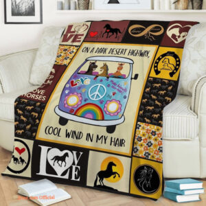 Horse On Highway Quilt Blanket On A Dark Desert Highway Cool Wind In My Hair - Super King - Ettee