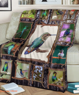 Hummingbird Quilt Blanket. Lightweight And Smooth Comfort. Foldable And Compact - Super King - Ettee