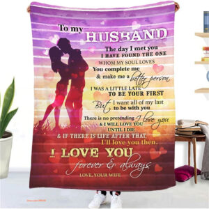 Valentine To My Husband Quilt Blanket. Foldable And Compact - Super King - Ettee
