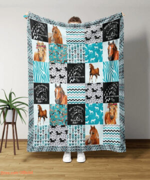 Life Is A Journey Blanket Never Walk Alone Quilt Blanket Horse Art Print - Super King - Ettee