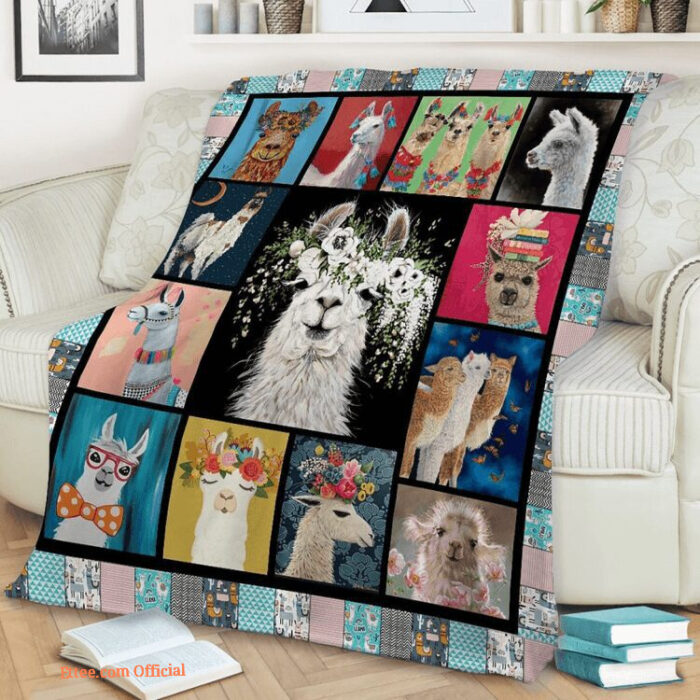 Llama Pattern Quilt Blanket. Light And Durable. Soft To Touch - Super King - Ettee