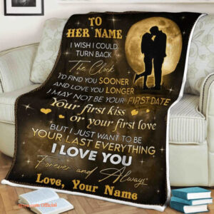 Valentine's Moon Customized Name Quilt Blanket. Foldable And Compact - Super King - Ettee