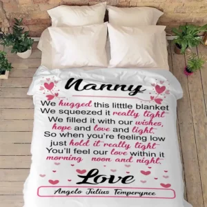 Mother's Day Gift Nana We Hugged This Quilt Blanket For NanaGrandma GrandpaGigi - Super King - Ettee
