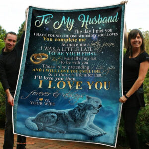 My Husband Wolf Couple You Complete Me Gift From Wife Quilt Blanket - Super King - Ettee