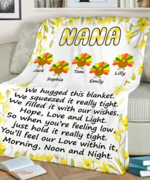 Nana We Hugged This Gift For Grandpa Grandma Quilt Blanket. Foldable And Compact - Super King - Ettee