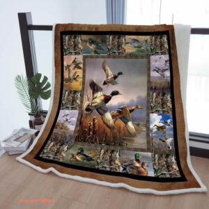 Sherpa Blanket Duck Hunter Cozy Throw Blanket To Mother Grandma Grandpa Gift - Super King - Ettee