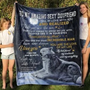 To My Boyfriend.Night Wolves Blanket.Blanket For boyfriend.Couple Blanket.Family Throw Blanket.Blankets For Gift.Christmas Blanket - Super King - Ettee