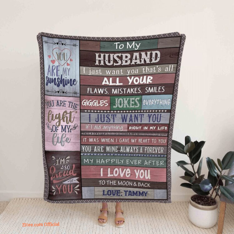 To My Husband Customized Name Quilt Blanket. Light And Durable. Soft To Touch - Super King - Ettee