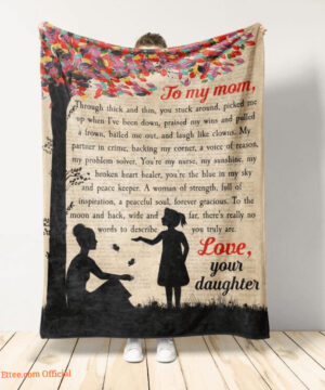 To My Mom A Woman Of Strength Full Of Inspiration Quilt Blanket - Super King - Ettee