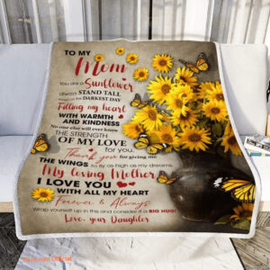 To My Mom Quilt Blanket. Lightweight And Smooth Comfort. Foldable And Compact - Super King - Ettee