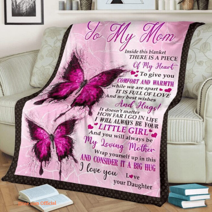 To My Mom Inside This Blanket Is A Piece Of My Heart Quilt Blanket - Super King - Ettee