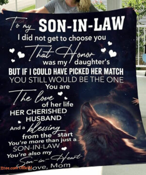 To My Son In Law I Did Not Get To Choose You Wolf Mom Quilt Fleece Blanket Gift - Super King - Ettee