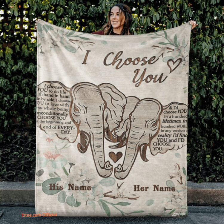 To My Wife I Choose You Elephant Customized Name Quilt Blanket - Super King - Ettee