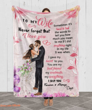 To My Wife I Love You Customized Name Quilt Blanket. Foldable And Compact - Super King - Ettee