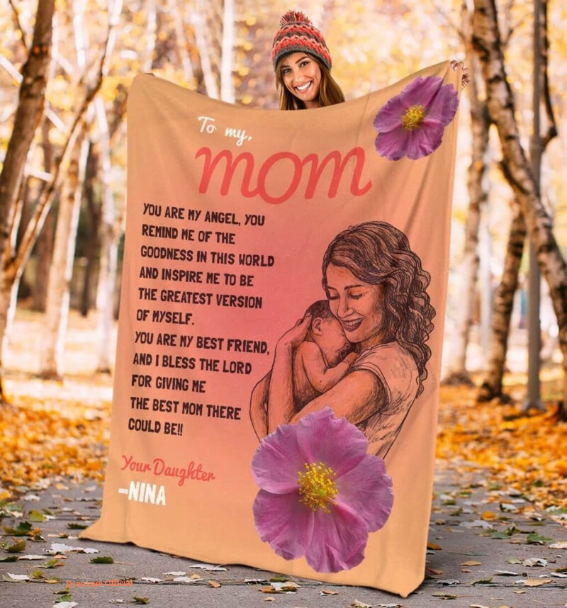 To My Mom Quilt Blanket. Best Mom Ever Gifts. Lightweight And Smooth Comfort - Super King - Ettee