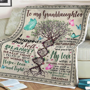 Tree Quilt Blanket To My Granddaughter. Foldable And Compact - Super King - Ettee