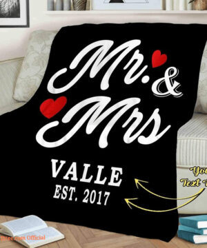 Valentine's Day Gift Mr Mrs Customized Quilt Blanket. Lightweight And Smooth Comfort - Super King - Ettee