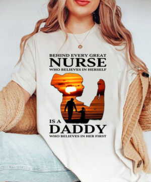 Behind every great nurse - Ettee - behind