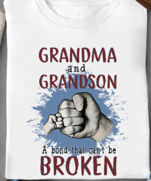 Grandma And Grandson A Bond That Can't Be Bronken - Ettee - Bond