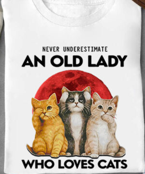 Never Underestimate An Old Lady - Ettee - age is just a number