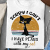 Sorry I Can't I Have Plans With My Cat Essential T-Shirt - Ettee - Animal lover