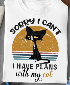 Sorry I Can't I Have Plans With My Cat Essential T-Shirt - Ettee - Animal lover